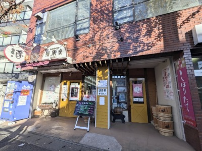 �𑠊y������