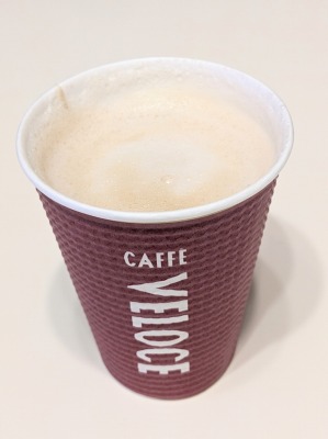 <カフェ・ベローチェ>カフェラテ 藤沢駅周辺のカフェ--カフェ・ベローチェ 藤沢店