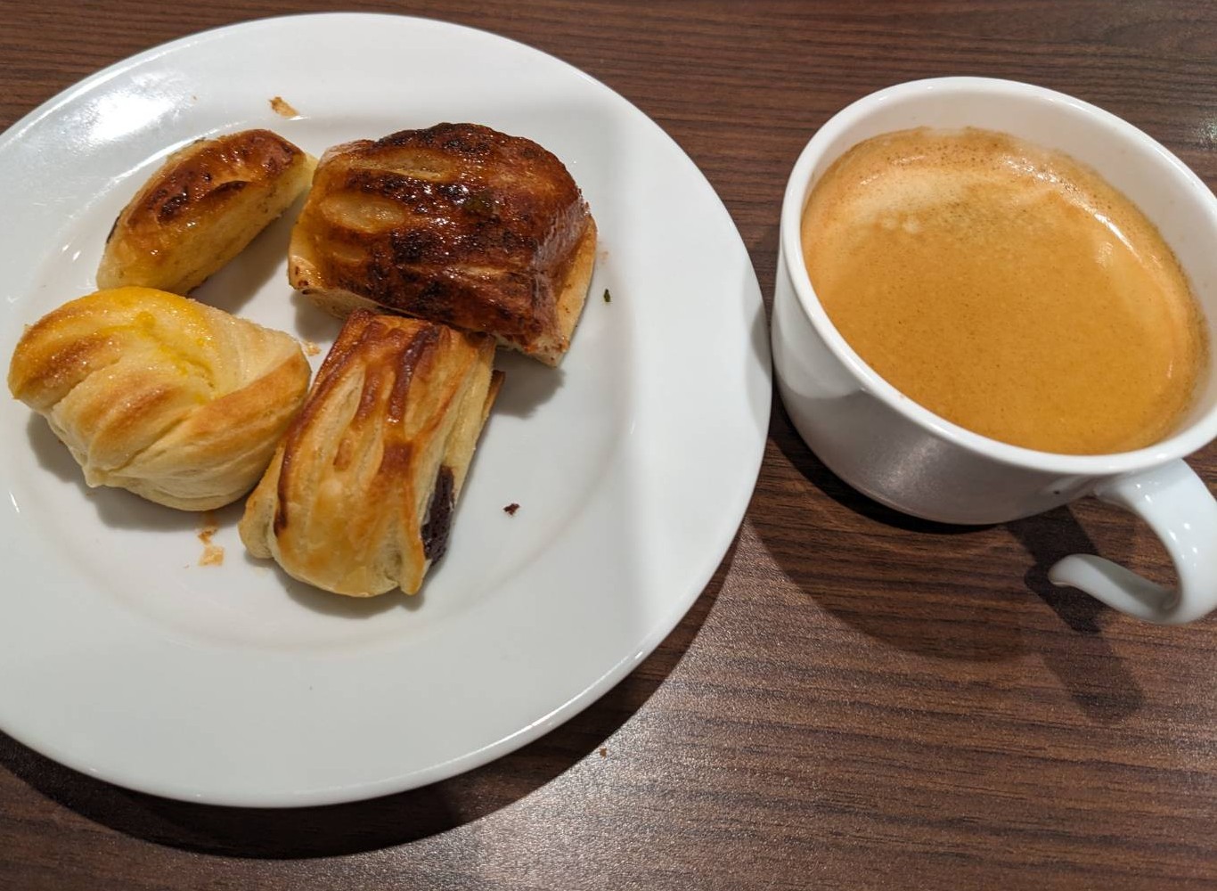 �F�����Z���ډw���ӂ̃x�[�J���[���X�g����--�T���}���N�@��߃^�E���L���X