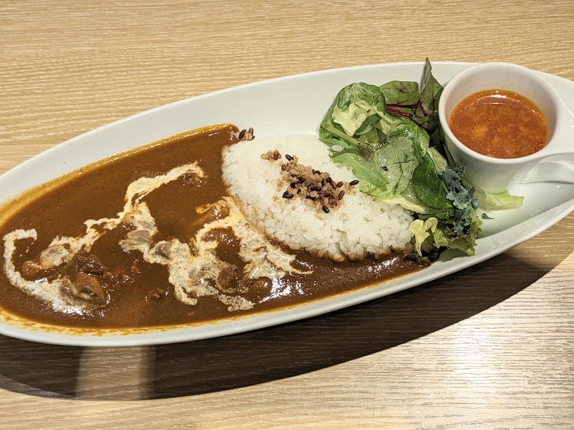 <むさしの森珈琲>バターチキンカレー 仙川駅周辺のカフェ--むさしの森珈琲 仙川店