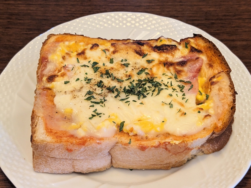 <星乃珈琲店>ハムチーズトースト 守谷駅周辺のカフェ--星乃珈琲店 守谷店