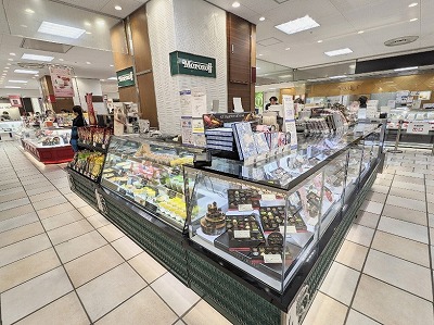 ��剪�w���ӂ̃`���R���[�g--�����]�t�@���}�S�ݓX