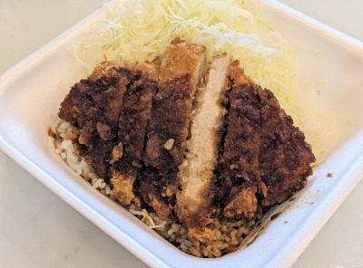 <かつや>ソースカツ丼弁当 藤沢駅周辺のとんかつ・かつ丼--かつや 藤沢南口店
