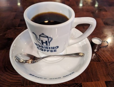 �O�������w���ӂ̃J�t�F--���T����X�@�O�������X