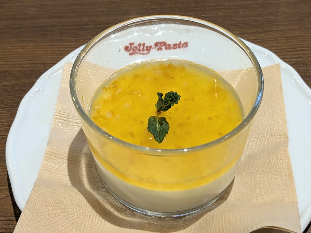 <ジョリーパスタ>パンナコッタ 八幡駅周辺のイタリアン--ジョリーパスタ 浜松中沢店