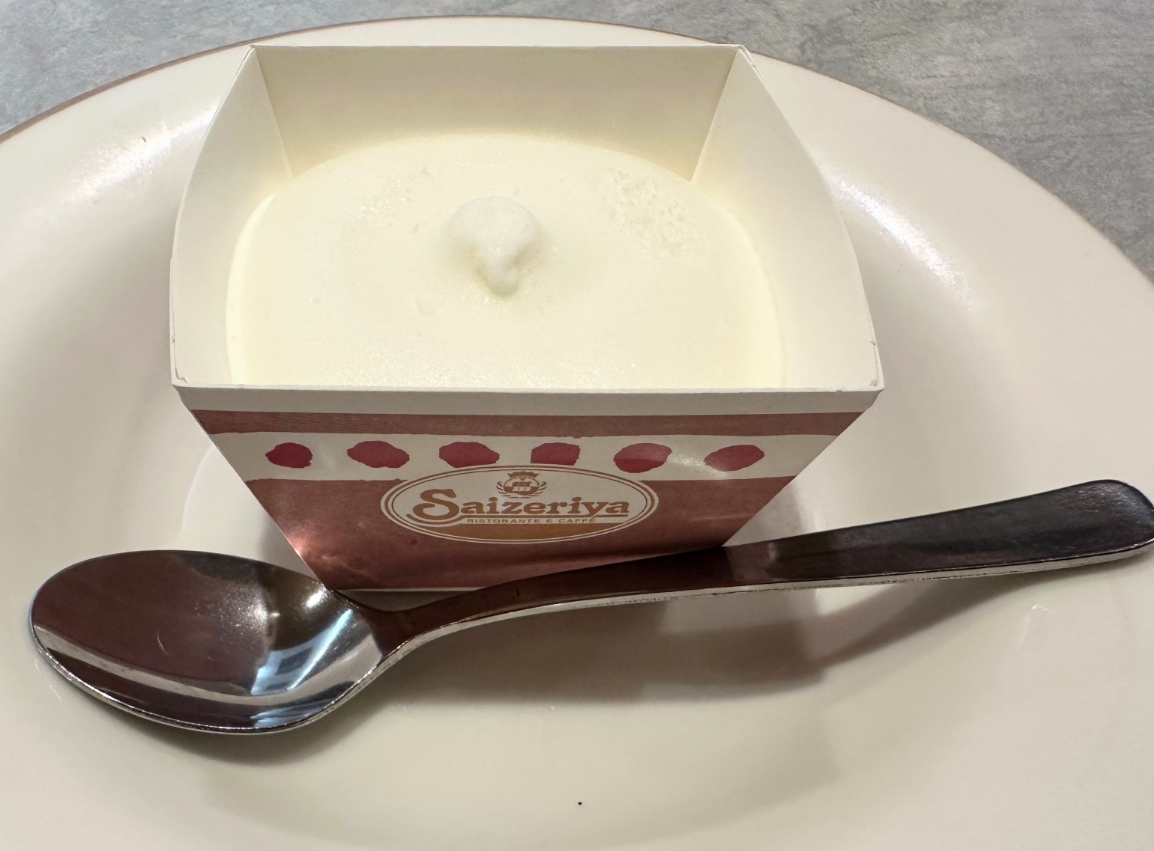 <サイゼリヤ>ミルクジェラート 地下鉄赤塚駅周辺のイタリアンファミレス--サイゼリヤ 地下鉄赤塚店