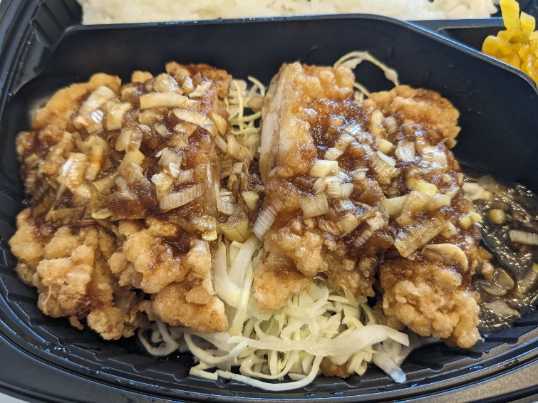 <キッチンオリジン>香味だれの油淋鶏弁当 新小岩駅周辺のお弁当・惣菜--キッチンオリジン 新小岩店