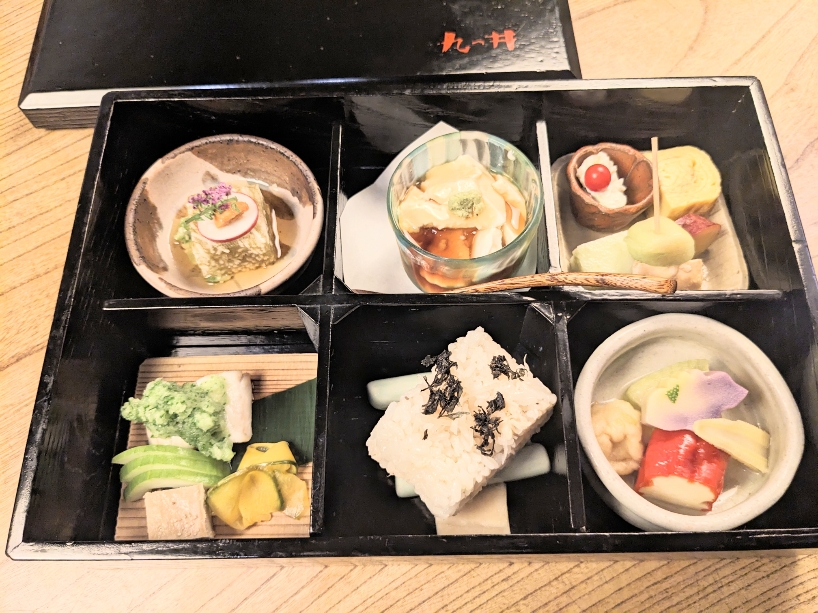 <九つ井>そば御膳 二子玉川駅周辺の和食--九つ井 玉川店